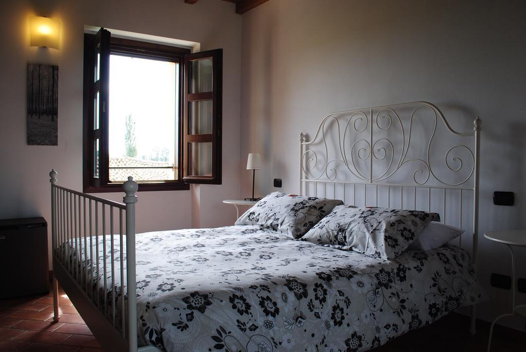 Agriturismo Cascina Mora Pavia Quarto foto